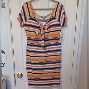 💰Almost Famous bodycon dress